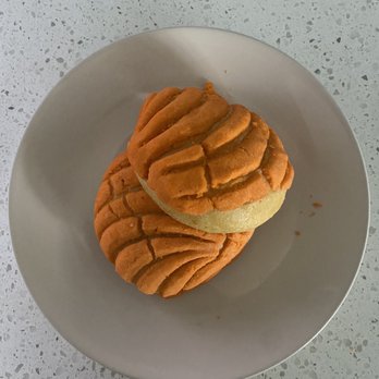 La Corona Bakery - Pumpkin spice conchas - Bakeries Near Me - Norwalk, California La Corona Bakery - Pumpkin spice conchas - Bakeries Near Me - Norwalk, California