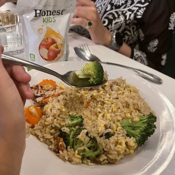 Naviya's Thai Kitchen - Veggie fried rice for Madison my daughter - Thai Near Me - Minneapolis, Minnesota Naviya's Thai Kitchen - Veggie fried rice for Madison my daughter - Thai Near Me - Minneapolis, Minnesota