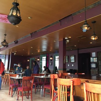 Ignazio's - Dining area - Pizza Near Me - Brooklyn, New York Ignazio's - Dining area - Pizza Near Me - Brooklyn, New York