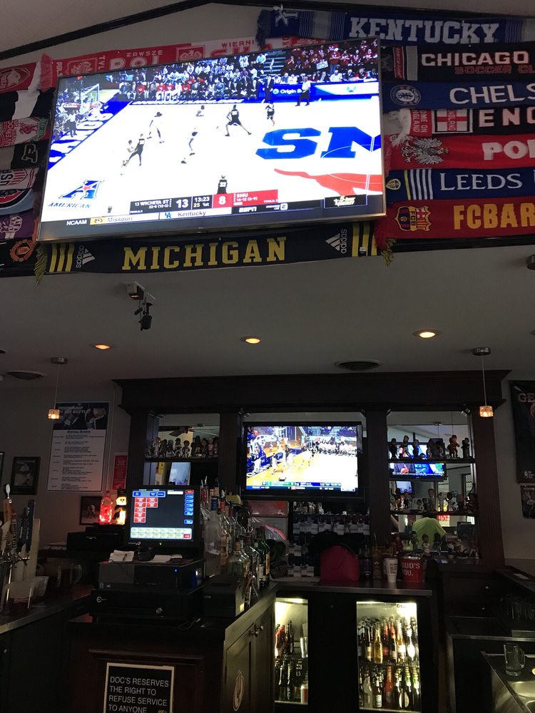 DOC’S SPORTS BAR 16 Reviews 1305 N Stringtown Rd, Evansville
