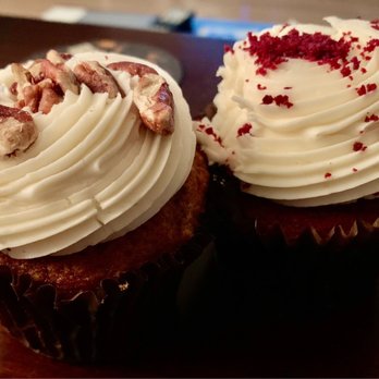 Max's Cakes - 24 Karat Cake Cupcake ($5) & Red Velvet Cupcake ($5)- 3.5/5 stars - Custom Cakes Near Me - Hayward, California
