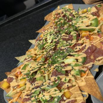 PopStroke - ahi tuna nachos - Mini Golf Near Me - Delray Beach, Florida PopStroke - ahi tuna nachos - Mini Golf Near Me - Delray Beach, Florida