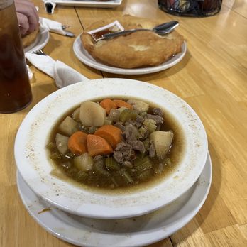 Cameron Trading Post - Beef stew - Hotels Near Me - Cameron, Arizona