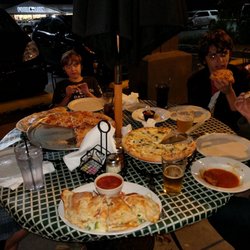Bella S Neighborhood Italian Restaurant 105 Photos 175 Reviews