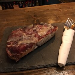 Malos Habitos - Cecina con queso