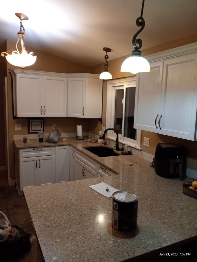 P&B's Construction And Trees - tree service in Cedar Rapids, IA