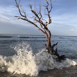 Ukumehame Beach - Just waiting on the shore...