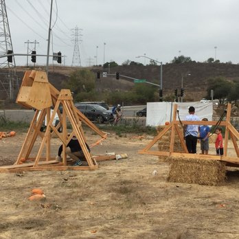 Pumpkin Palooza - Trebuchet anyone? - Pumpkin Patches Near Me - Carlsbad, California Pumpkin Palooza - Trebuchet anyone? - Pumpkin Patches Near Me - Carlsbad, California