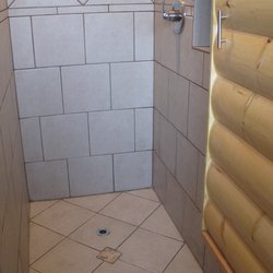 Women's shower