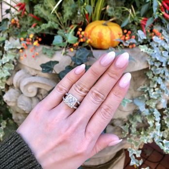 William Schwartz Jewelry - Designed by Russ Cushion cut with a single halo and double shank band! - Jewelry Near Me - Philadelphia, Pennsylvania William Schwartz Jewelry - Designed by Russ Cushion cut with a single halo and double shank band! - Jewelry Near Me - Philadelphia, Pennsylvania