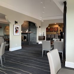Alpina Restaurant - Spacious indoor