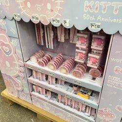 Hello Kitty items