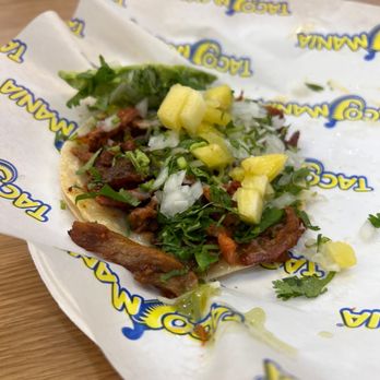 TacoMania - Al pastor taco - Food Trucks Near Me - Santa Clara, California