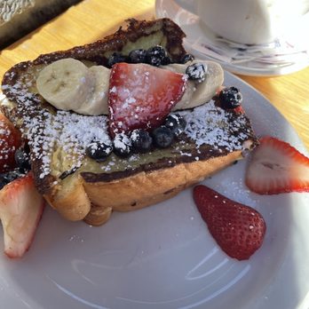 Fratelli Cafe - Classic French Toast with all fruits - Coffee & Tea Near Me - Los Angeles, California Fratelli Cafe - Classic French Toast with all fruits - Coffee & Tea Near Me - Los Angeles, California
