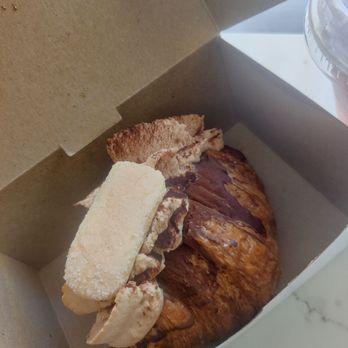 Little Pebbles - Tiramisu croissant - Desserts Near Me - Toronto, Ontario