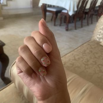 Luxury Nail Bar - cute strawberry short nails - Nail Salons Near Me - Corona, California