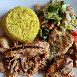Pita Pita Mediterranean Grill - Naperville - Chicken platter with rice and Arabic salad