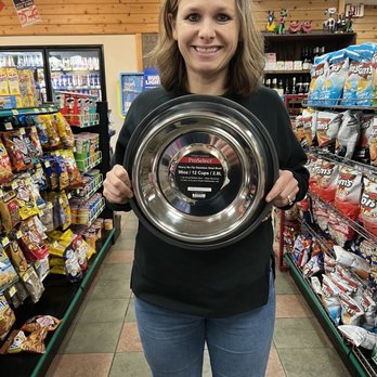 Deb's Mini Mart - New water bowl for daughters dog - Convenience Stores Near Me - Chesnee, South Carolina Deb's Mini Mart - New water bowl for daughters dog - Convenience Stores Near Me - Chesnee, South Carolina