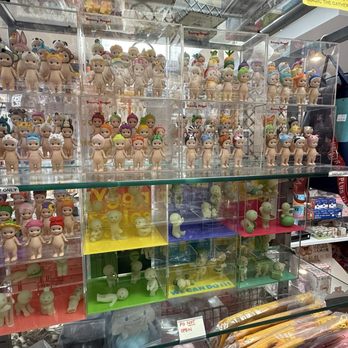 Senpai's Corner - Toy Stores Near Me - Herndon, Virginia