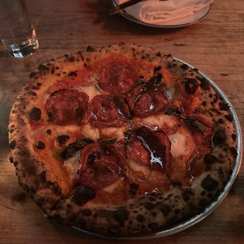 Roberta's - Amazing (!) but expensive pizza, and terrible service. - Pizza Near Me - Culver City, California