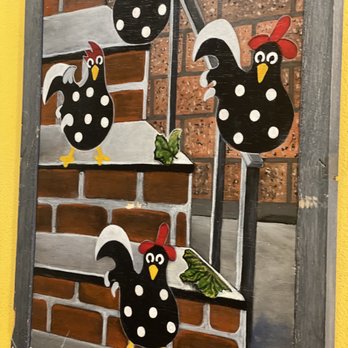 Chirping Chicken - three chickens on a brick wall - American Near Me - New York, New York
