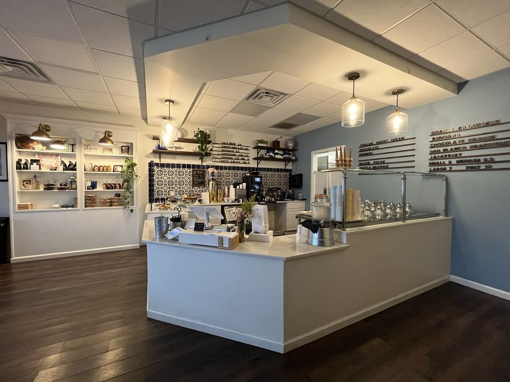 PANNA GELATERIA Updated September 2024 30 Photos & 18 Reviews 25