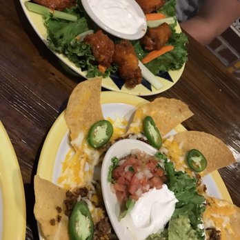 Villa Maya - buffalo wings and nachos - Mexican Near Me - Clarksburg, Maryland