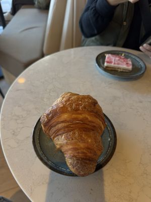 Cafe Hagen Modern All Day Cafe by null