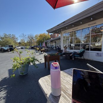 Living Room Coffee & Kitchen - Coffee & Tea Near Me - Maplewood, Missouri