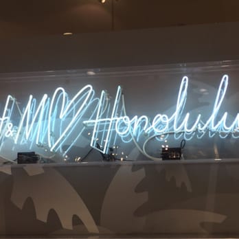 H&M - Cute sign on the way up to the 2nd floor. No escalator - Women's Clothing Near Me - Honolulu, Hawaii