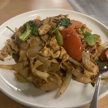 Hae Ha Thai - Keemao Noodles - Thai Near Me - Kennewick, Washington