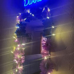 Divine9 Healing - Little sanctuary to yoni.