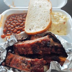Ribs, baked beans, potato salad