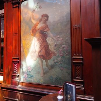 Flying Horse - Painting - Pubs Near Me - London, XGL