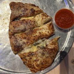 Roosters Roost - Calzone