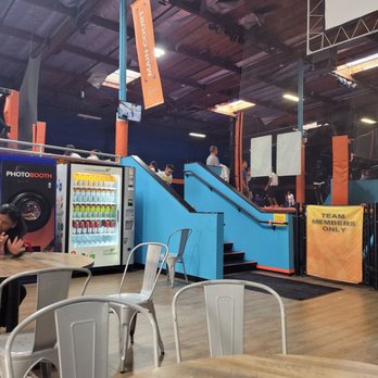 Sky Zone Trampoline Park - Trampoline Parks Near Me - Gardena, California