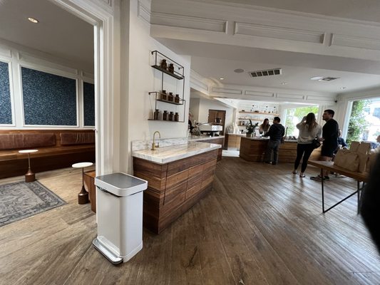 Herst Coffee Roasters by null