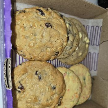 Insomnia Cookies - Desserts Near Me - Memphis, Tennessee Insomnia Cookies - Desserts Near Me - Memphis, Tennessee