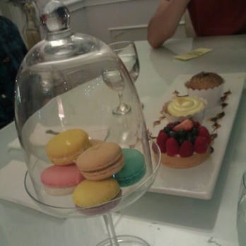 Caffe Concerto - macarons, fruit tarts, lemon & mocha cupcakes - Pizza Near Me - Los Angeles, California Caffe Concerto - macarons, fruit tarts, lemon & mocha cupcakes - Pizza Near Me - Los Angeles, California