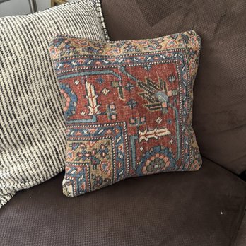 Bob's Oriental Rugs - Pillowcase cover - Carpet Cleaning Near Me Bob's Oriental Rugs - Pillowcase cover - Carpet Cleaning Near Me