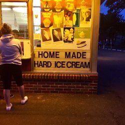 Dairy Quick - Hard to make a decision between soft serve or the home made hard ice cream