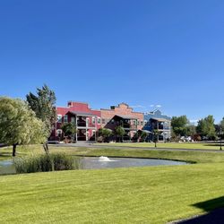 Bison Ranch Lodge