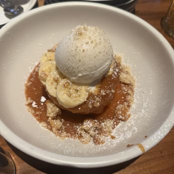 North Italia - Seasonal Butter Cake - banana caramel - Italian Near Me - Canoga Park, California North Italia - Seasonal Butter Cake - banana caramel - Italian Near Me - Canoga Park, California
