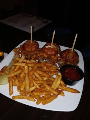 The Pecan Grill and Brewery by null