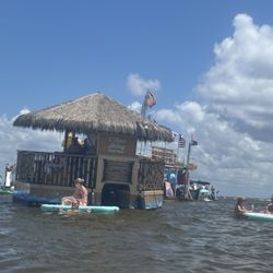 Crab Island - Tiki boats