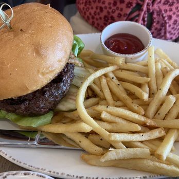 Pin and Flour - Eddy Burger - Nightlife Near Me - Tucson, Arizona