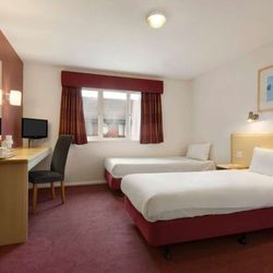 Days Inn - Guest room