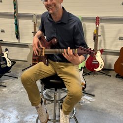 Fp Music Academy - Matt teaches guitar, bass guitar, and ukulele locally at Music151.