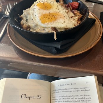 Proximo - Garbage skillet. Amazing! - Spanish Near Me - Fort Wayne, Indiana Proximo - Garbage skillet. Amazing! - Spanish Near Me - Fort Wayne, Indiana
