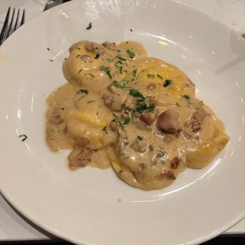 Taverna - Ravioli Carbonara - Italian Near Me - Austin, Texas